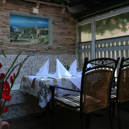 בית הארחה Restaurant Da Franco