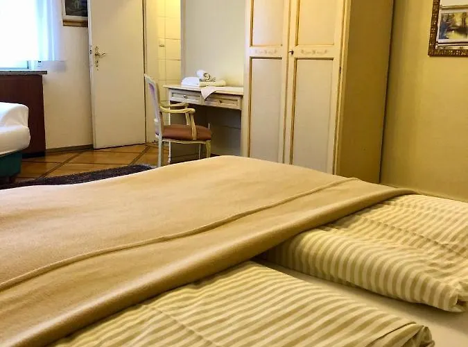 Restaurant Da Franco בית הארחה